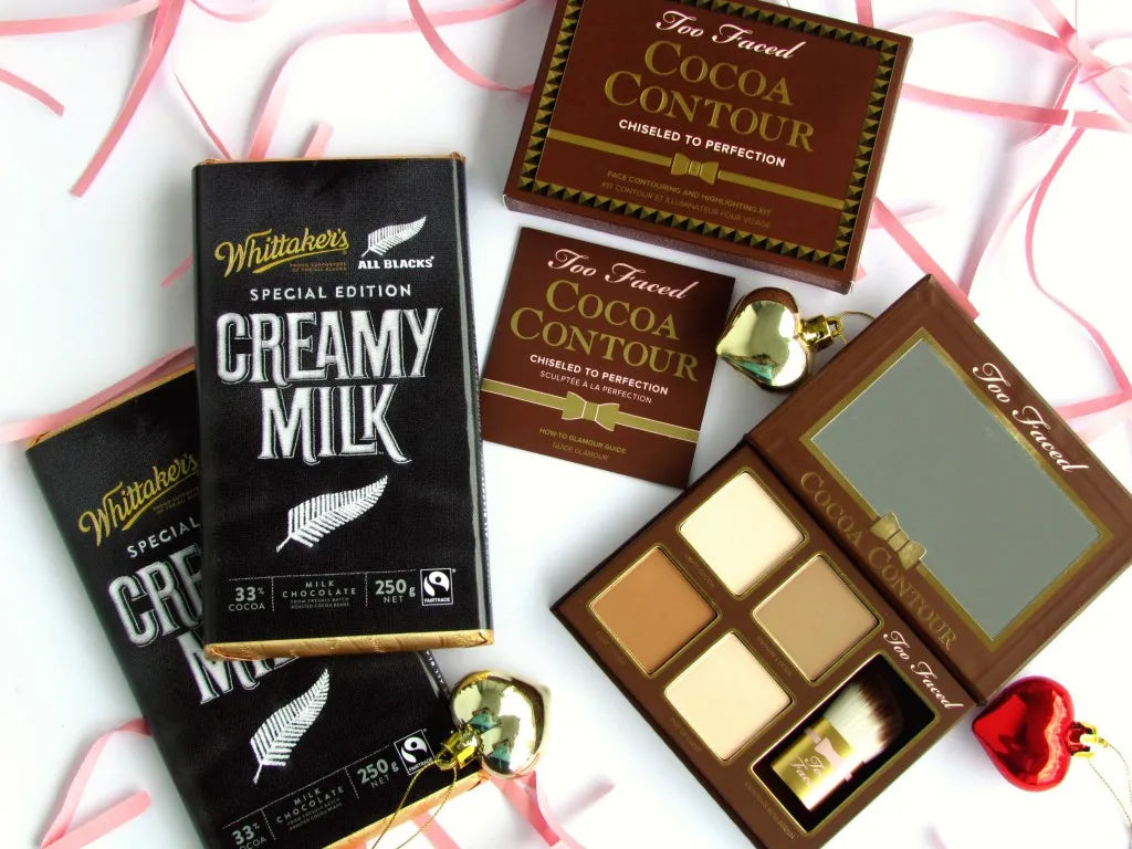 TOO FACED- COCOA CONTOUR CHISELED TO PERFECTION